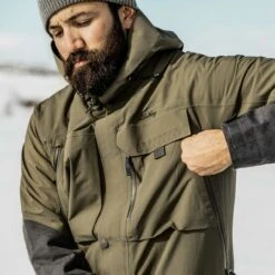 Lundhags Ocke Jacket - Forest Green/Charcoal 616 10 Lundhags Ocke Jacket - Forest Green/Charcoal 616 -Outdoor Sports Store lundhags ocke waterproof jacket forest green 616 3 1337252