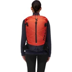 Mammut Ducan Spine 28-35 Backpack - Hot Red-black -Outdoor Sports Store mammut ducan spine 28 35 backpack hot red black 5 1243777