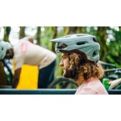 Specialized Tactic 4 MTB Helmet - Dark Moss Wild -Outdoor Sports Store specialized tactic 4 mtb helmet white mountains 21 1434523